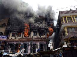 Fire razes three buildings in Lagos